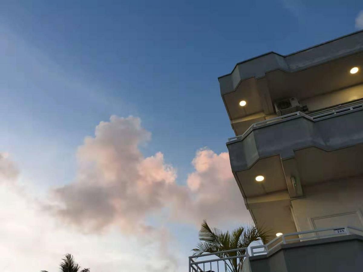 Clear Water Hotel Garapan Exterior photo